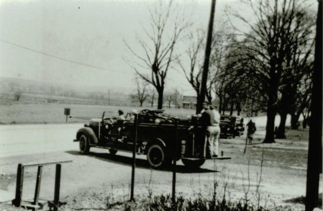 1939 Chevrolet Engine Turning East onto Lincoln Highway from the first Thorndale Firehouse